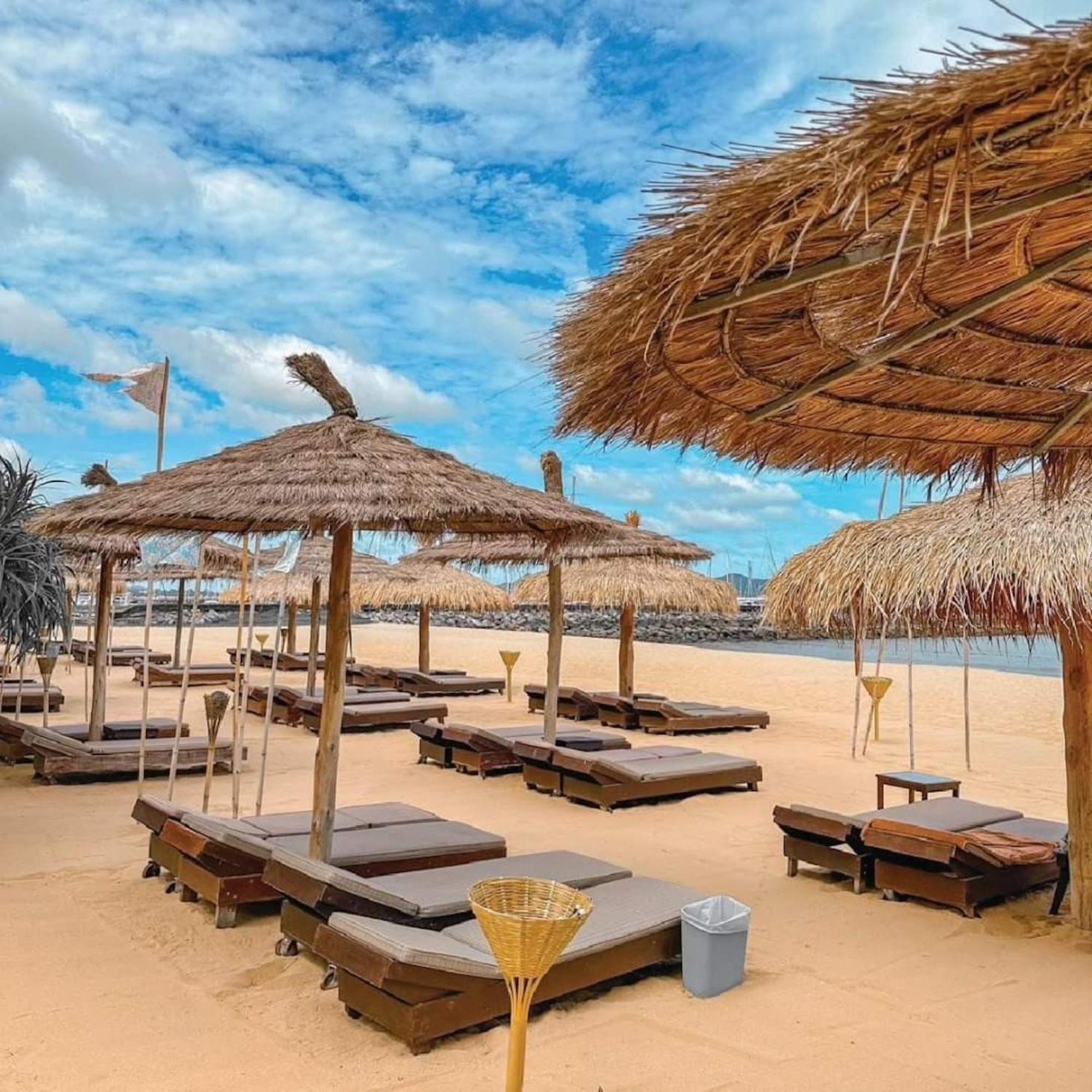 Botany Beach Resort Pattaya Na Chom Thian Exteriör bild